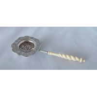 Strooilepel, met benen heft.