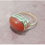 Gouden ring bloedkoraal