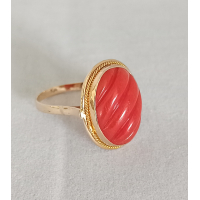 Gouden ring Koraal