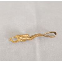 Gouden hanger duiker (incl. collier)