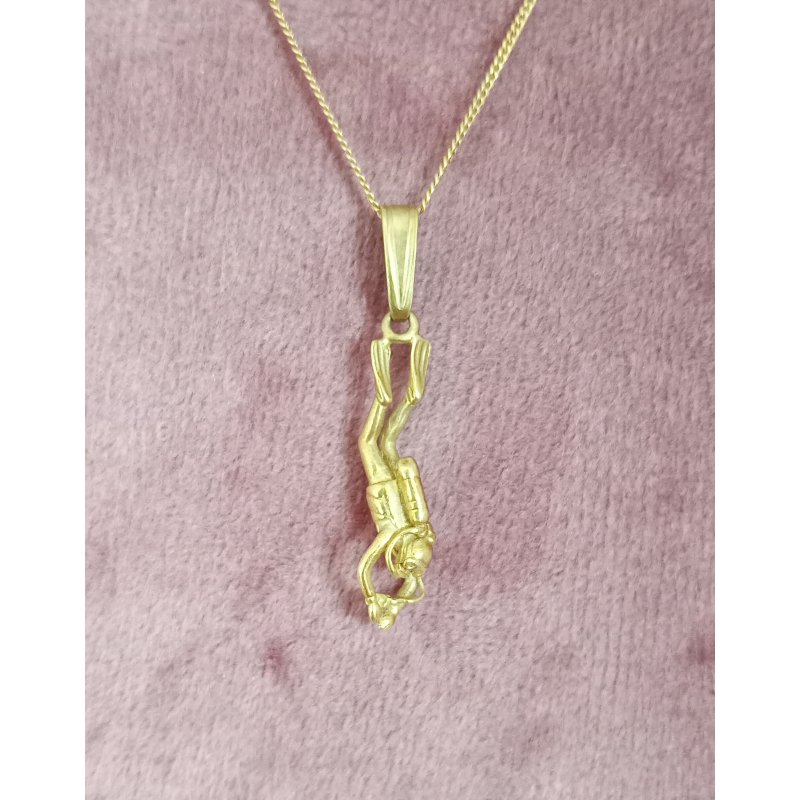 Gouden hanger duiker (incl. collier)