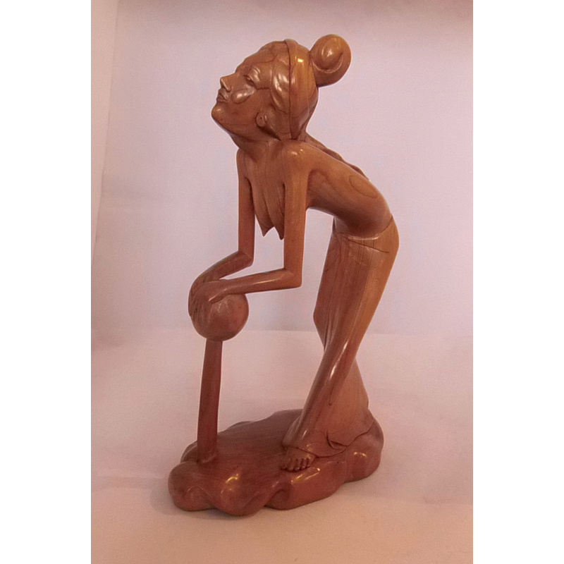 Art Deco beeld uit Bali