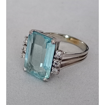Witgouden ring Aqua
