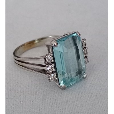 Witgouden ring Aqua