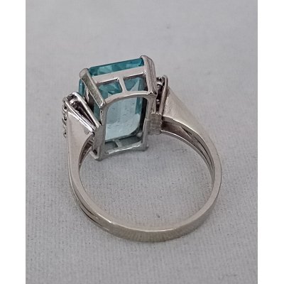 Witgouden ring Aqua