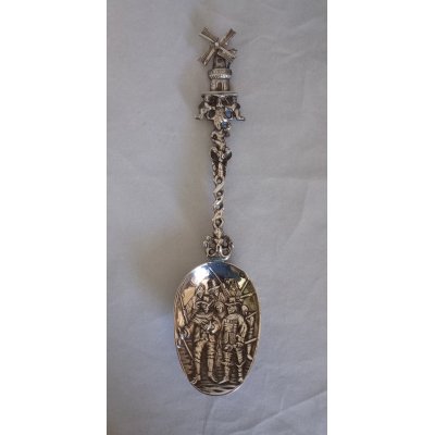 Zilveren geboortelepel