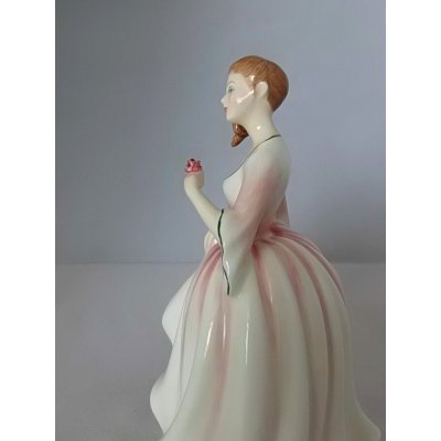 Tender moment (Royal Doulton)